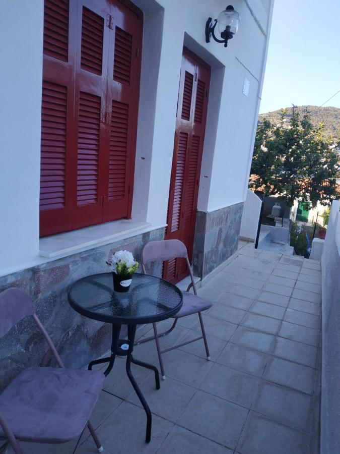 Elthimia'S Apartment Poros Town 外观 照片