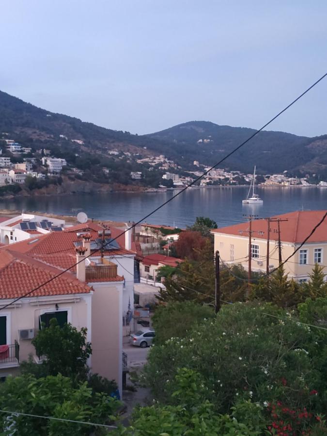 Elthimia'S Apartment Poros Town 外观 照片