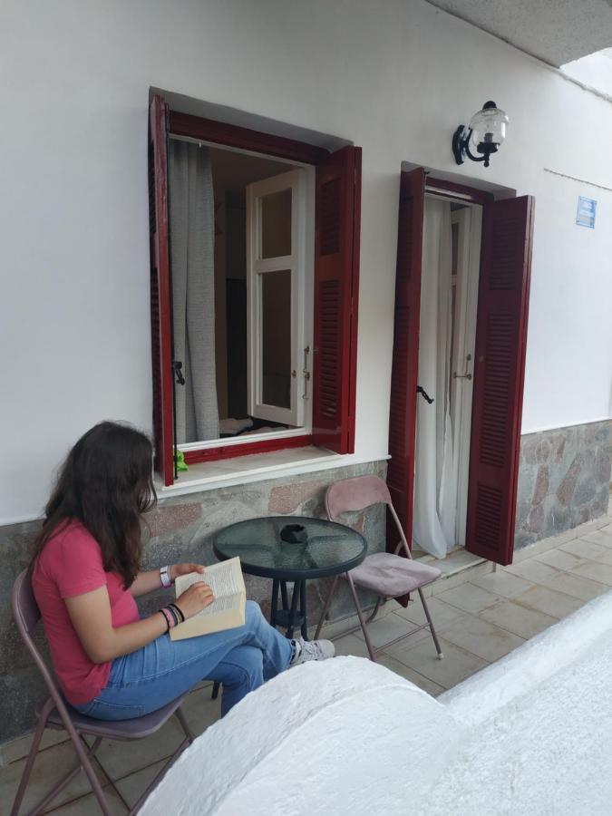 Elthimia'S Apartment Poros Town 外观 照片